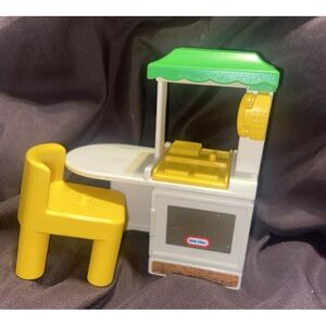Vintage Little Tikes Dollhouse Furniture Kitchen Sink Stove w/ Chair ~Miniature